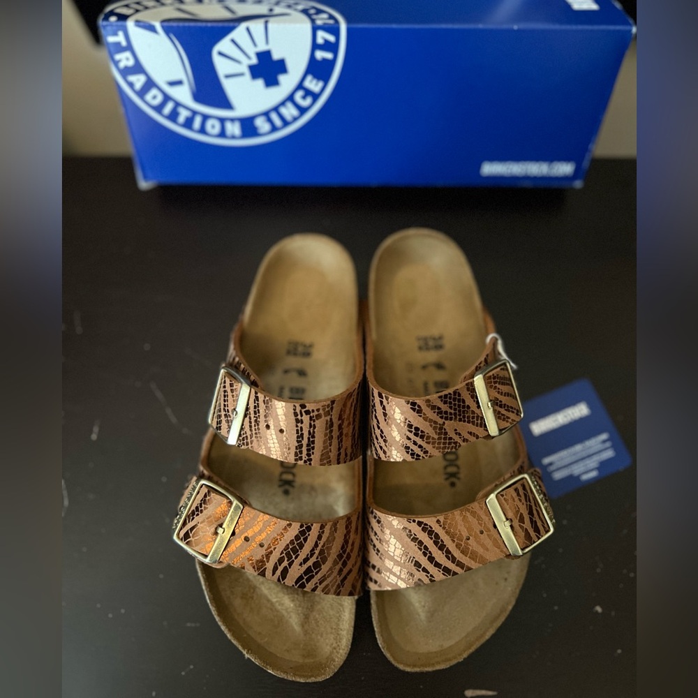Birkenstock Tan Patterned Sandals - Picture 4 of 6